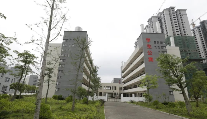 食宿條件