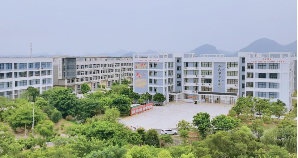 校園環(huán)境