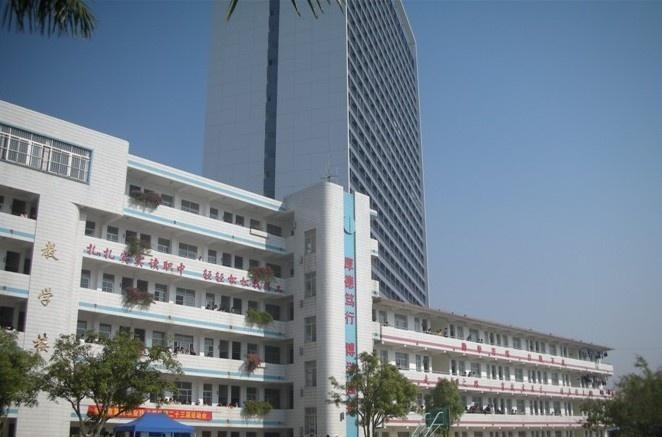 校園環(huán)境